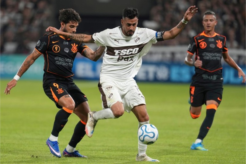 Corinthians đủ sức giành 3 điểm trước Platense