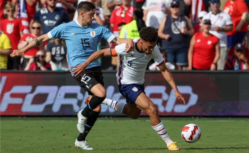 Ả Rập Saudi gặp khó trước Uruguay