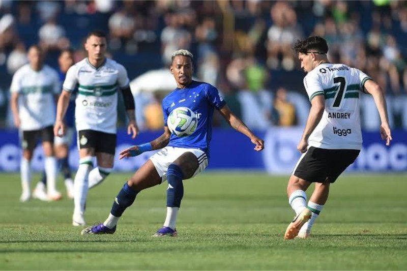 Coritiba quyết tâm đánh bại Cruzeiro